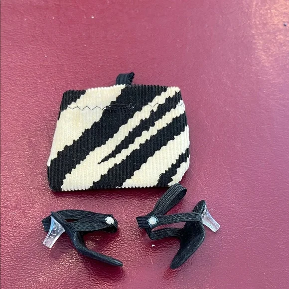 1958 10 1/2” COTY GIRL - Picture 5 of 7